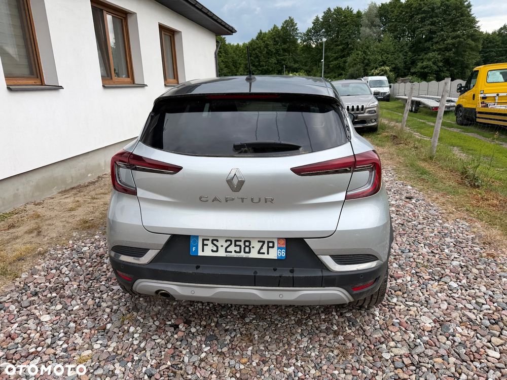 Renault Captur TCe 100 INTENS - 16