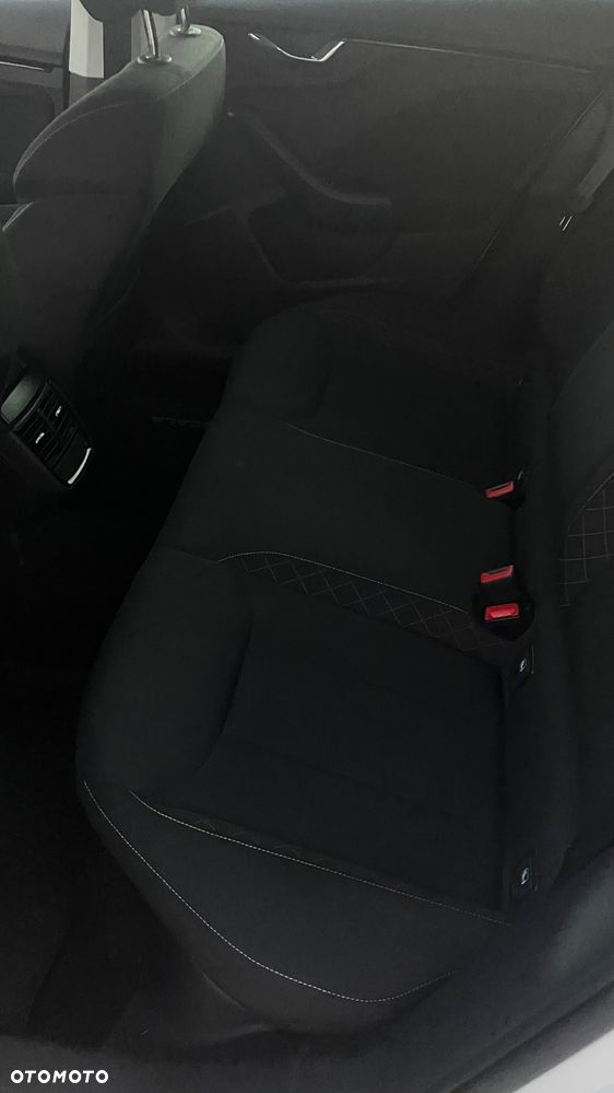 Skoda Scala 1.6 TDI SCR Active - 28