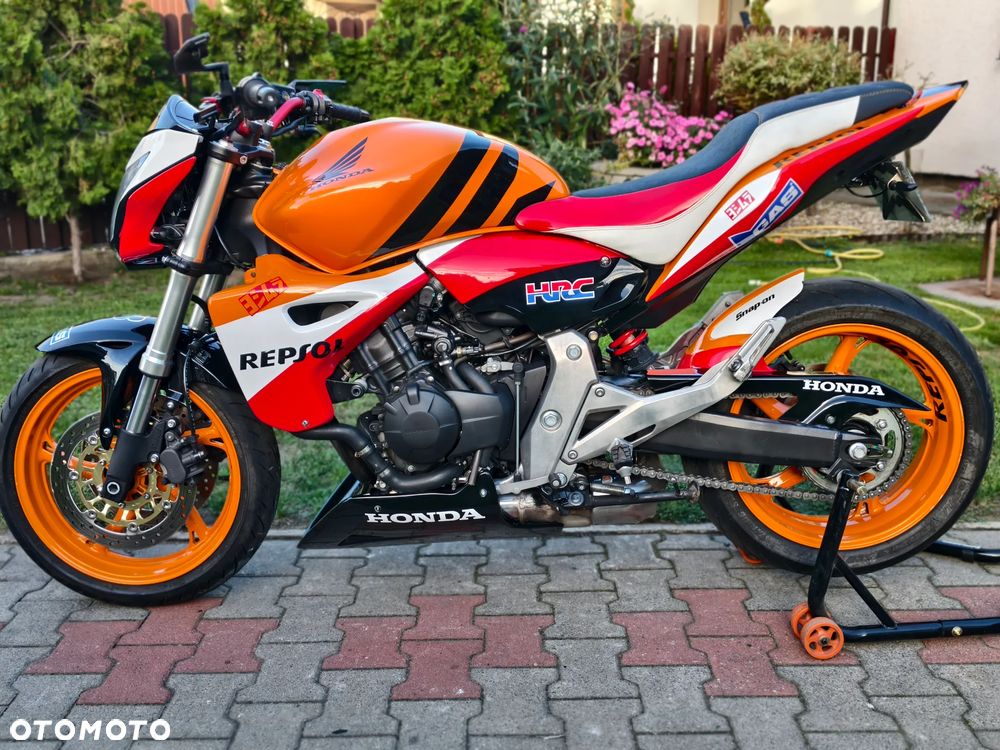 Honda Hornet - 19