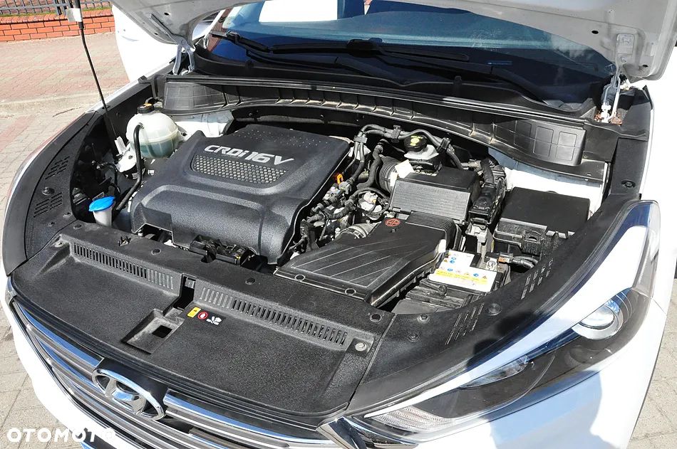 Hyundai Tucson 2.0 CRDI BlueDrive GO Plus 2WD - 37