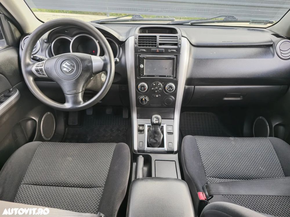 Suzuki Grand Vitara - 5