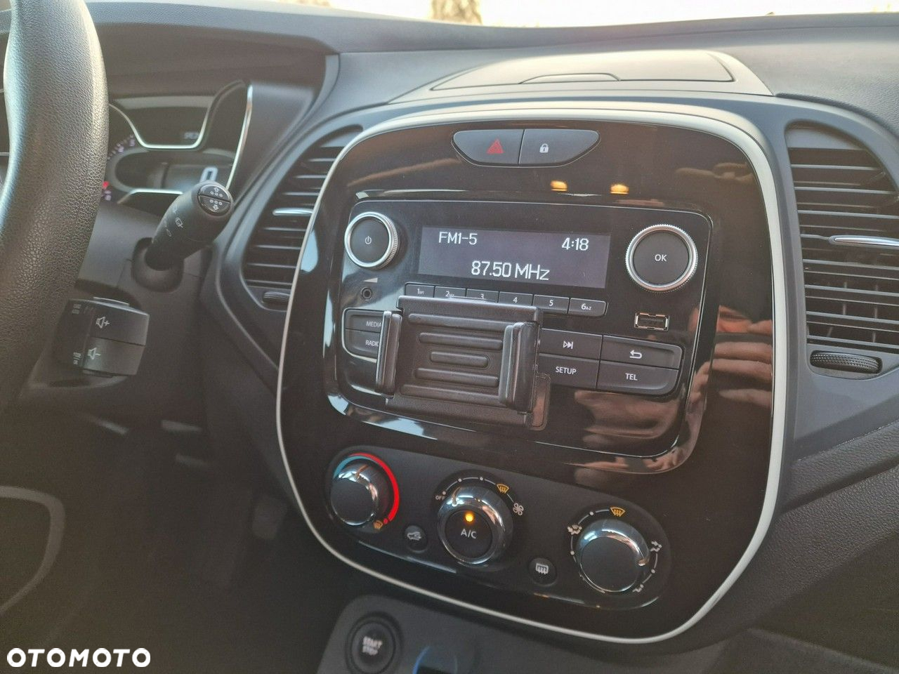 Renault Captur - 20