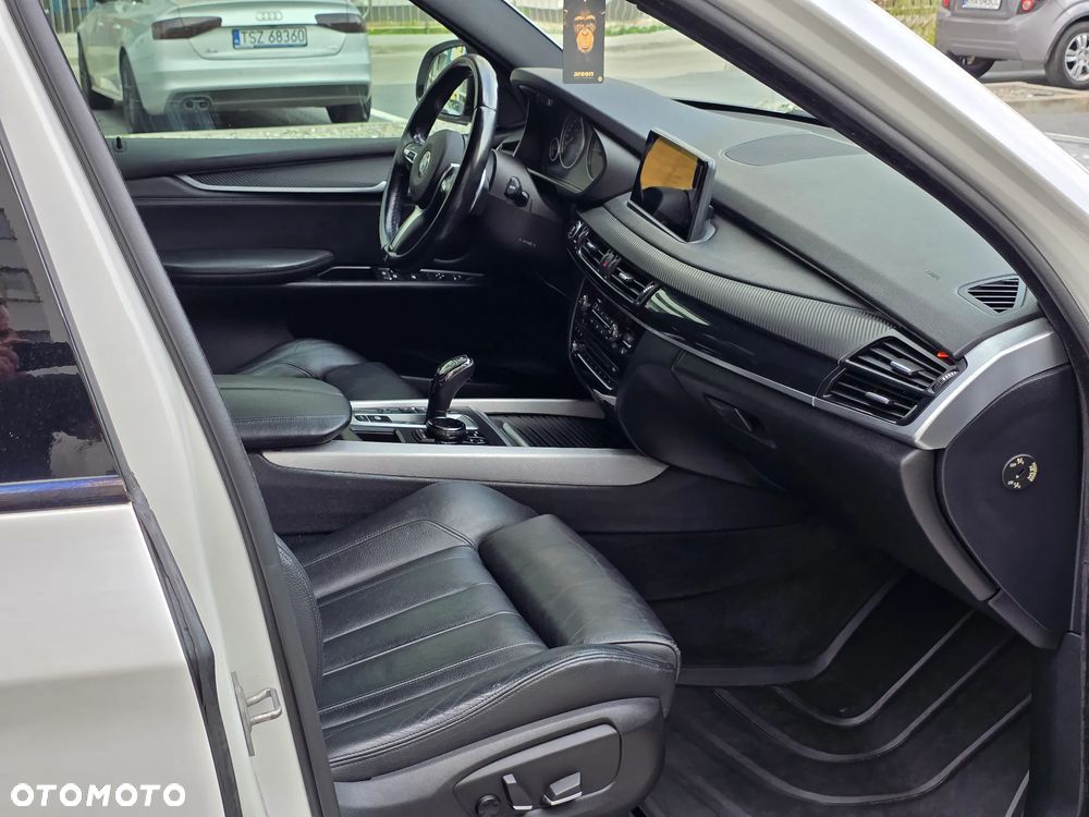 BMW X5 xDrive30d - 34