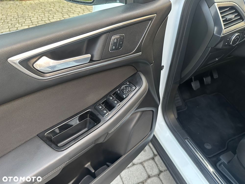 Ford S-Max 2.0 TDCi 4WD Titanium - 10
