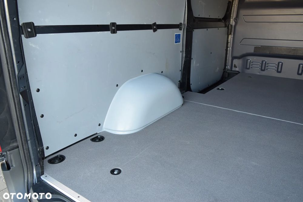 Mercedes-Benz Sprinter 319 V6 3.0 LED*Navi*Distronic*Webasto - 9