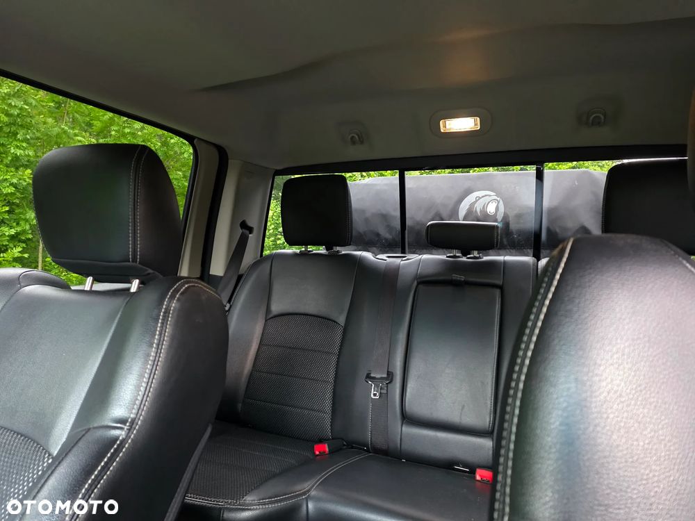 Dodge RAM - 21