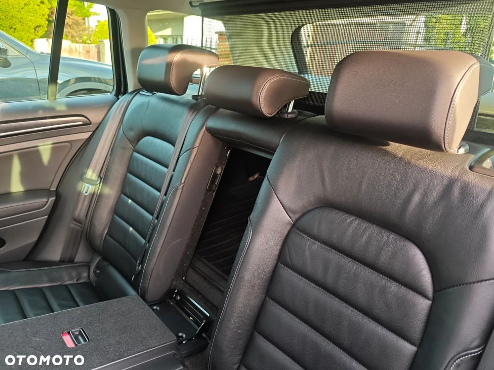 Volkswagen Golf 2.0 TDI SCR DSG Highline - 19