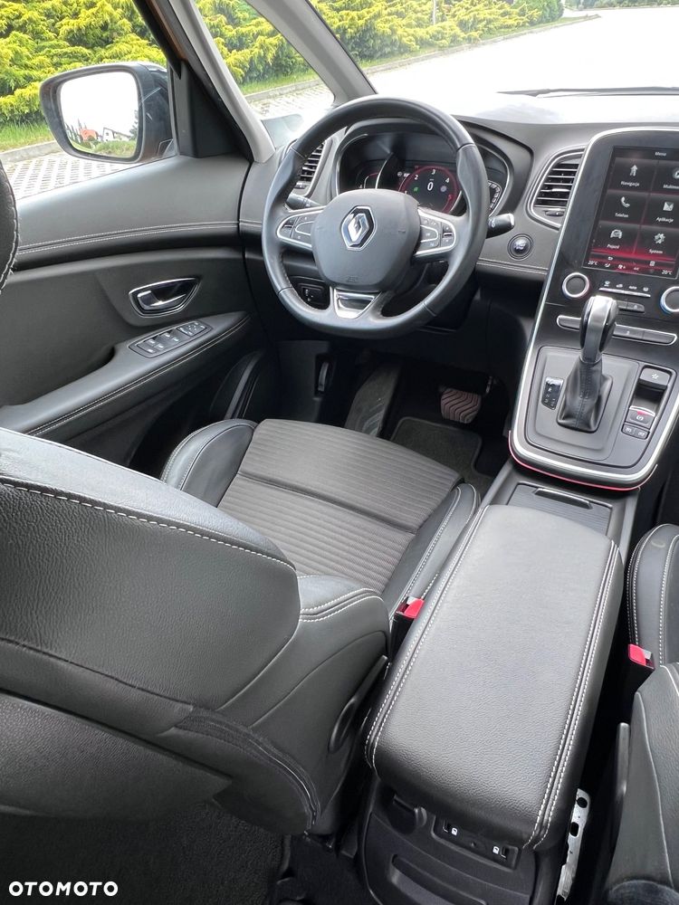 Renault Scenic - 16