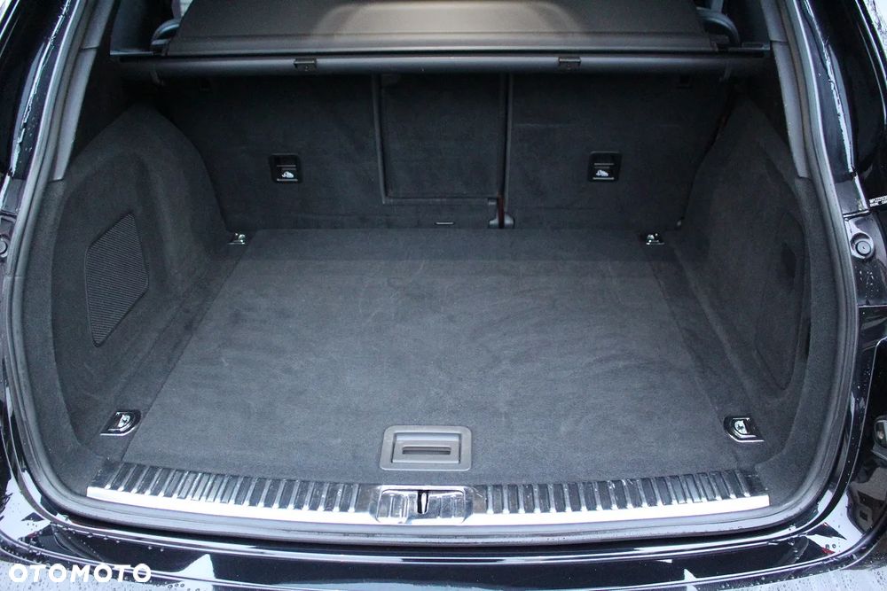 Porsche Cayenne S Diesel Platinum Edition - 16