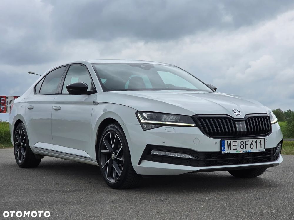 Skoda Superb 2.0 TDI SCR Sportline DSG - 15