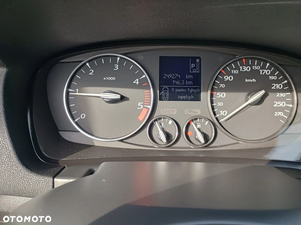 Renault Laguna - 31