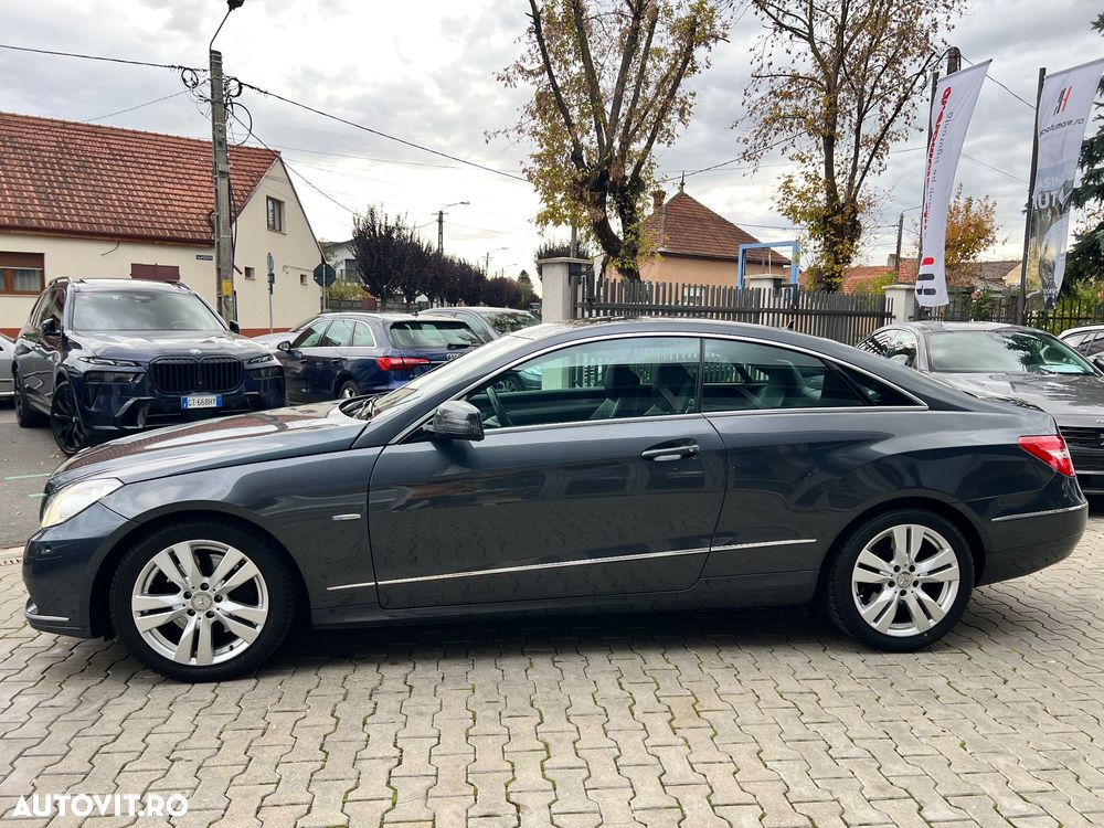 Mercedes-Benz E 250 CDI Coupe 7G-TRONIC - 11