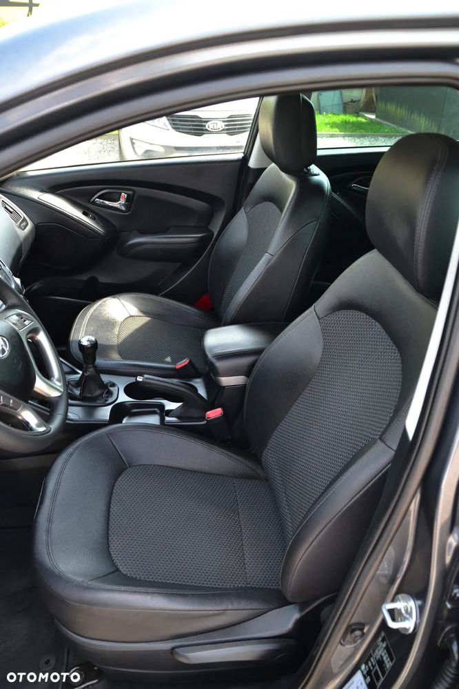 Hyundai ix35 2.0 2WD Comfort - 23