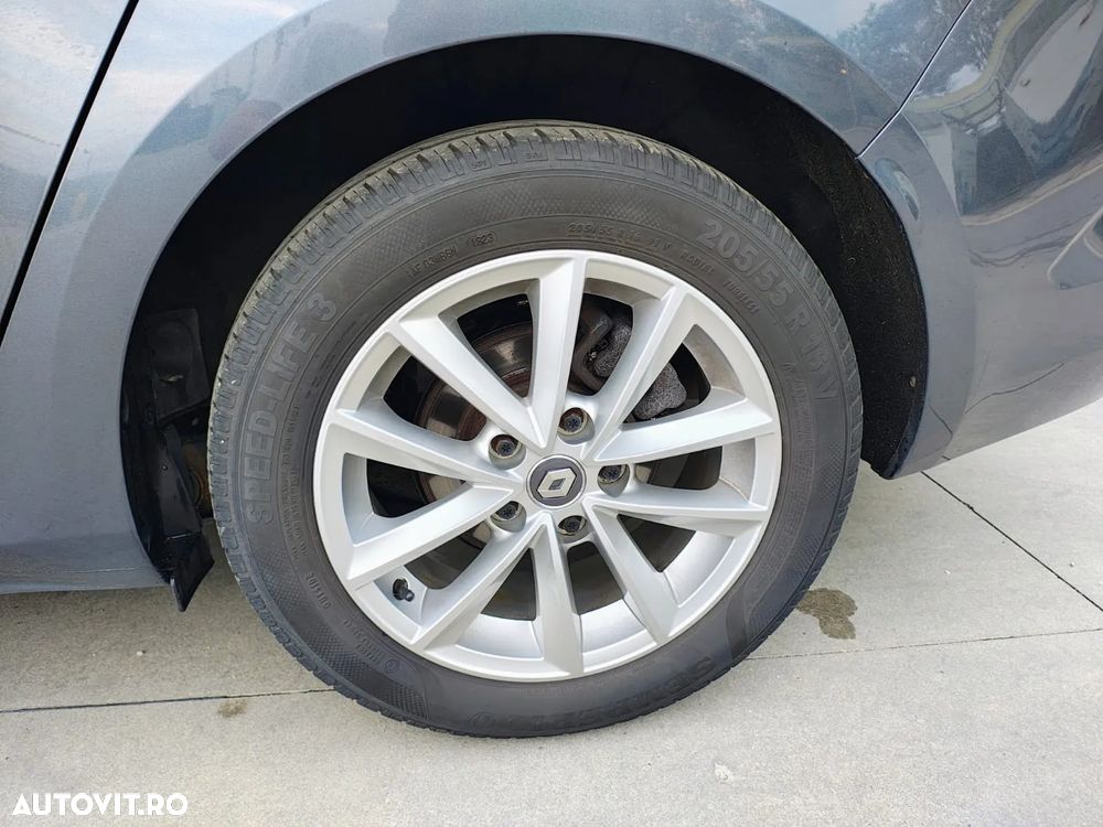 Renault Megane Blue dCi 116 Zen - 12