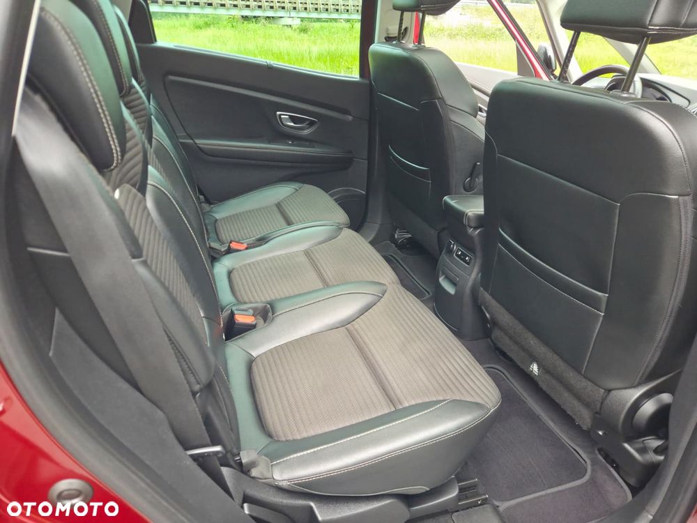 Renault Scenic - 17