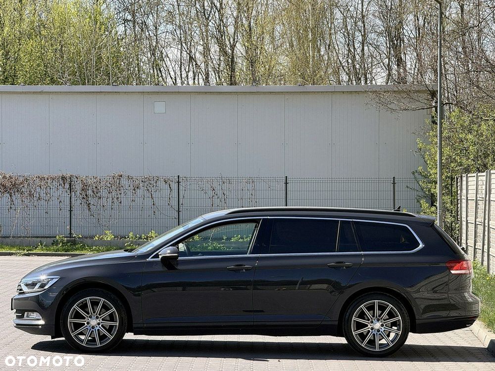 Volkswagen Passat - 26