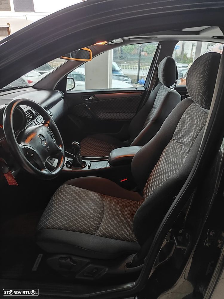 Mercedes-Benz C 220 CDi Avantgarde - 20