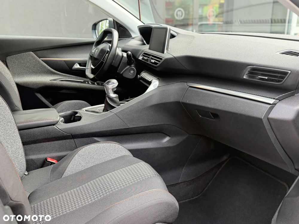 Peugeot 3008 PureTech 130 Stop & Start GPF Active Business-Paket - 31
