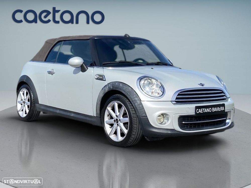 MINI Cabrio Cooper Auto - 19