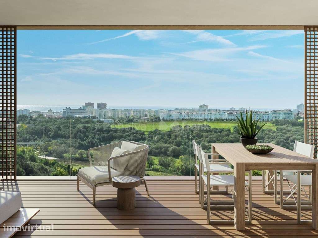 Apartamento T4 com varanda e estacionamento em Oeiras - Grande imagem: 4/20