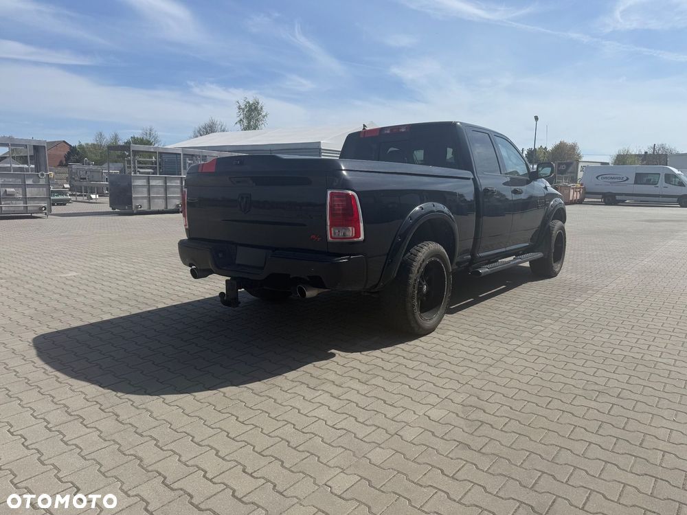 Dodge RAM 5.7 4x4 - 9