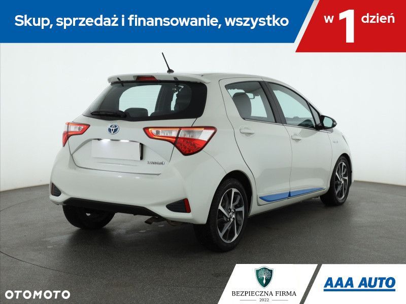 Toyota Yaris - 7