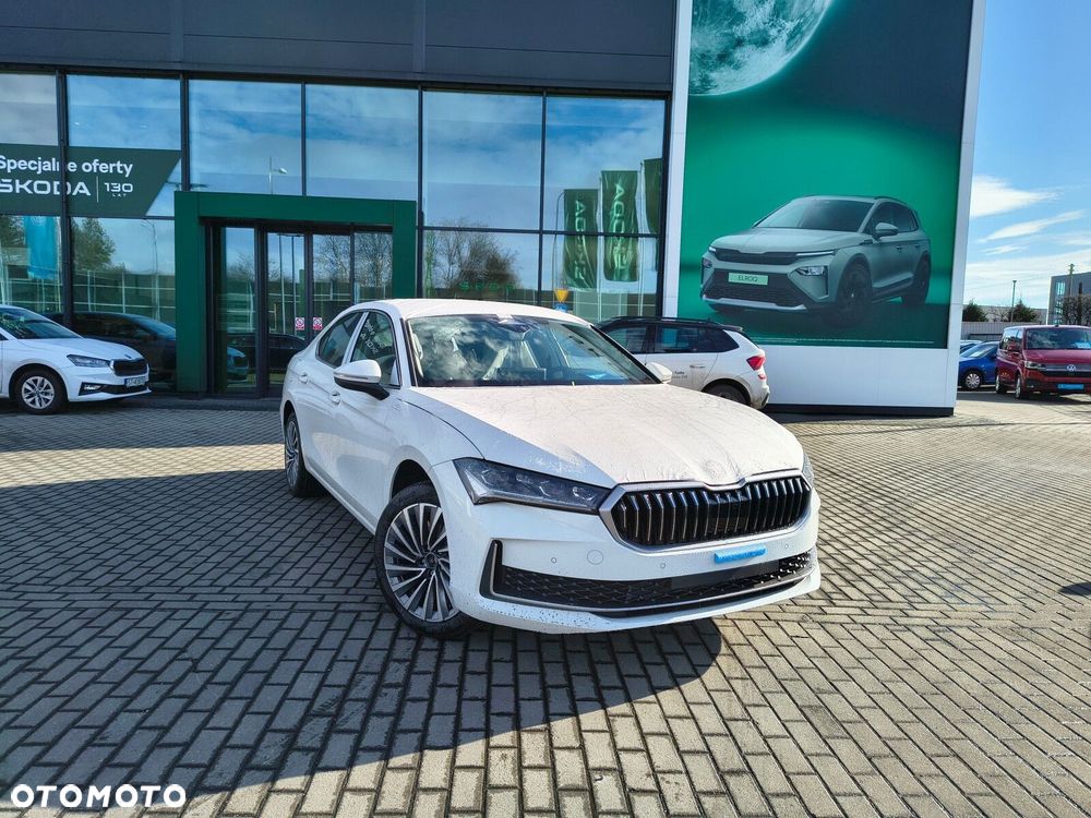 Skoda Superb 2.0 TDI SCR 4x4 L&K DSG - 2