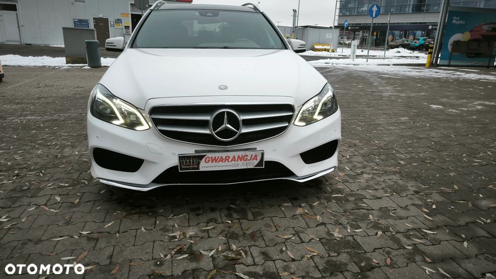 Mercedes-Benz Klasa E 250 BlueTEC 4Matic 7G-TRONIC Elegance - 9