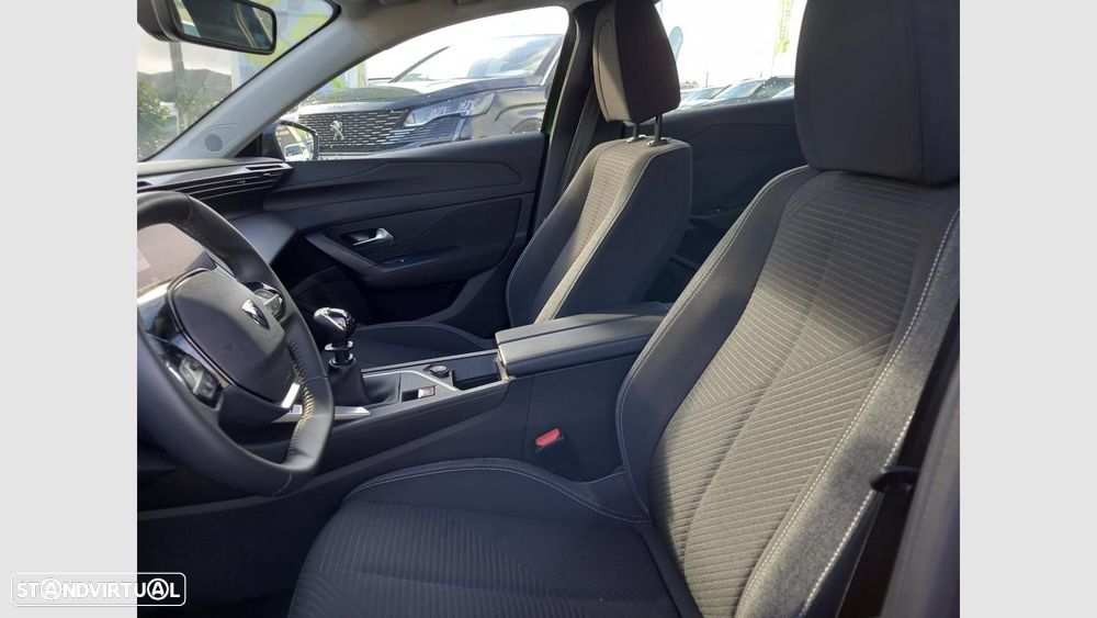 Peugeot 308 1.2 PureTech Active Pack - 18