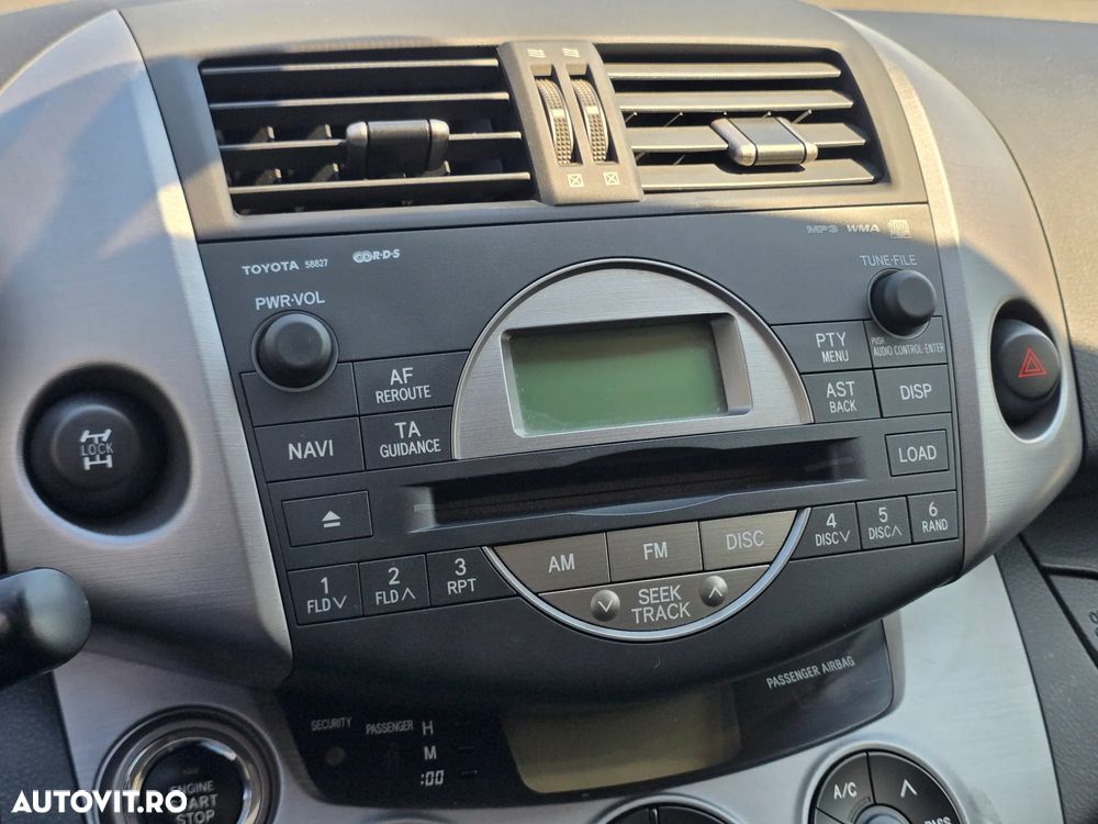 Toyota RAV4 - 21