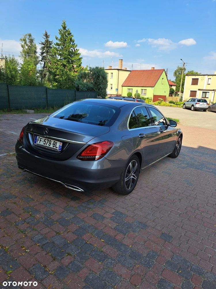 Mercedes-Benz Klasa C 180 - 12