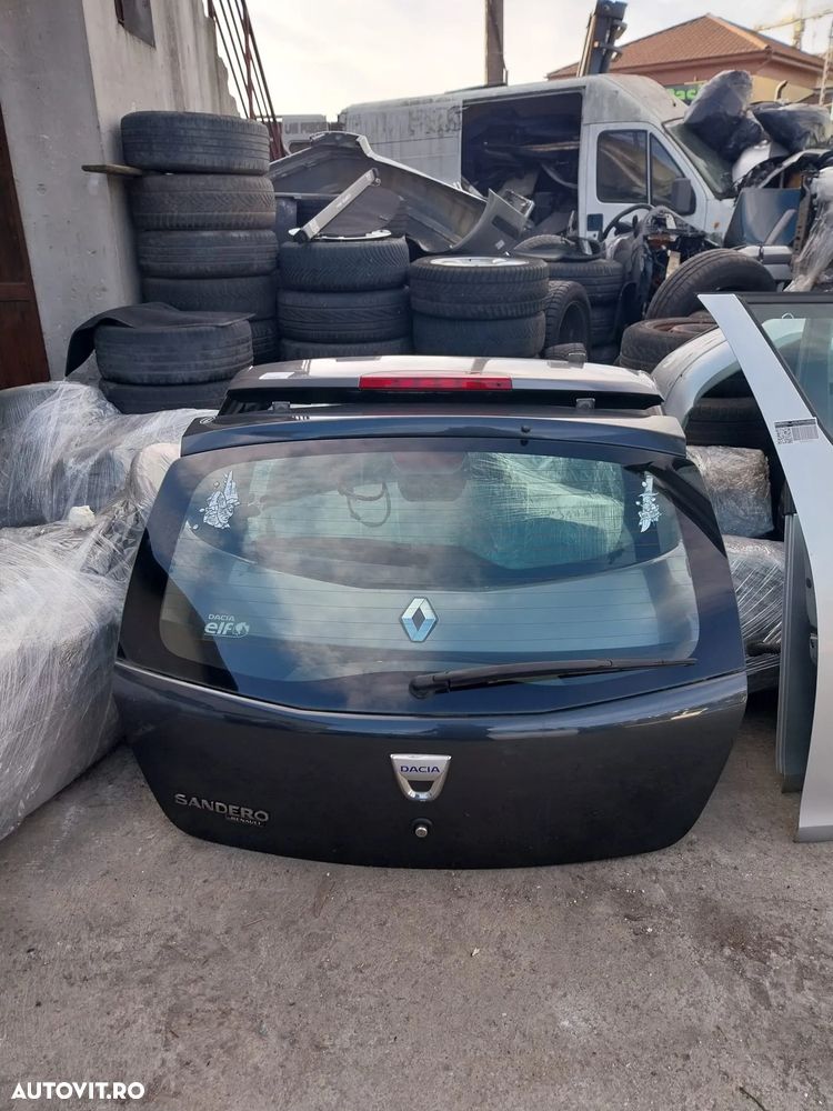 VAND HAYON PENTRU DACIA SANDERO STEPWAY 2011 - 1