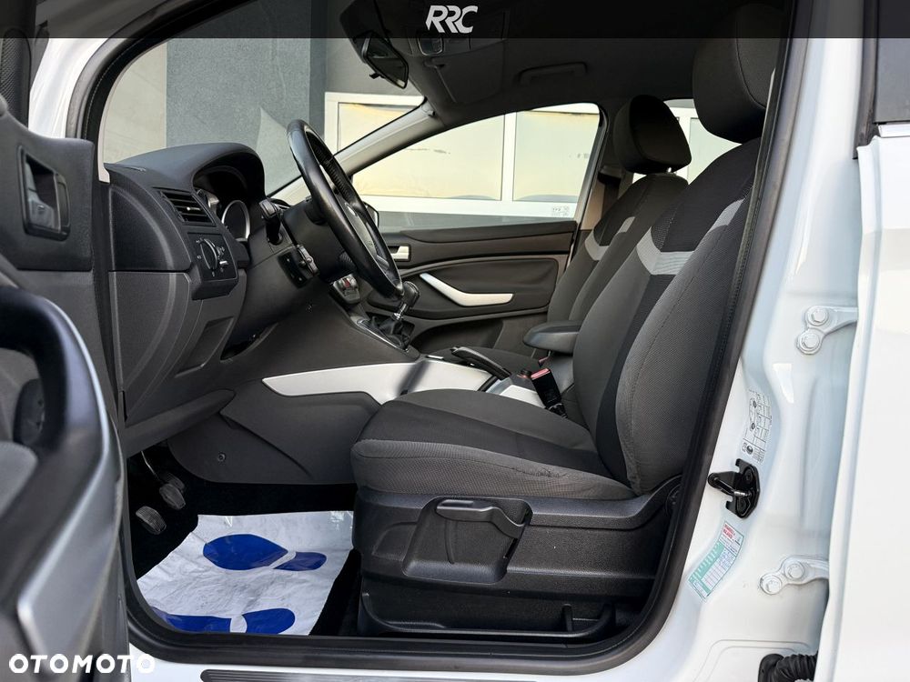 Ford Kuga 2.0 TDCi 4x4 Trend - 17