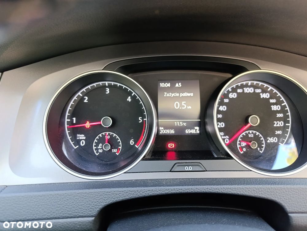 Volkswagen Golf Variant 2.0 TDI BlueMotion Technology Lounge - 6