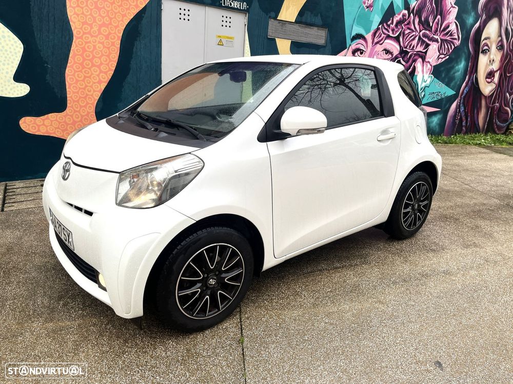 Toyota iQ 1.0 VVT-i 2 EP - 6