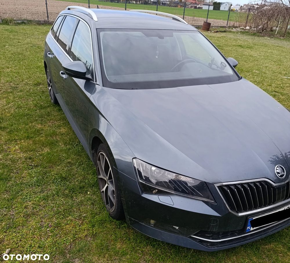 Skoda Superb 1.6 TDI Ambition - 2