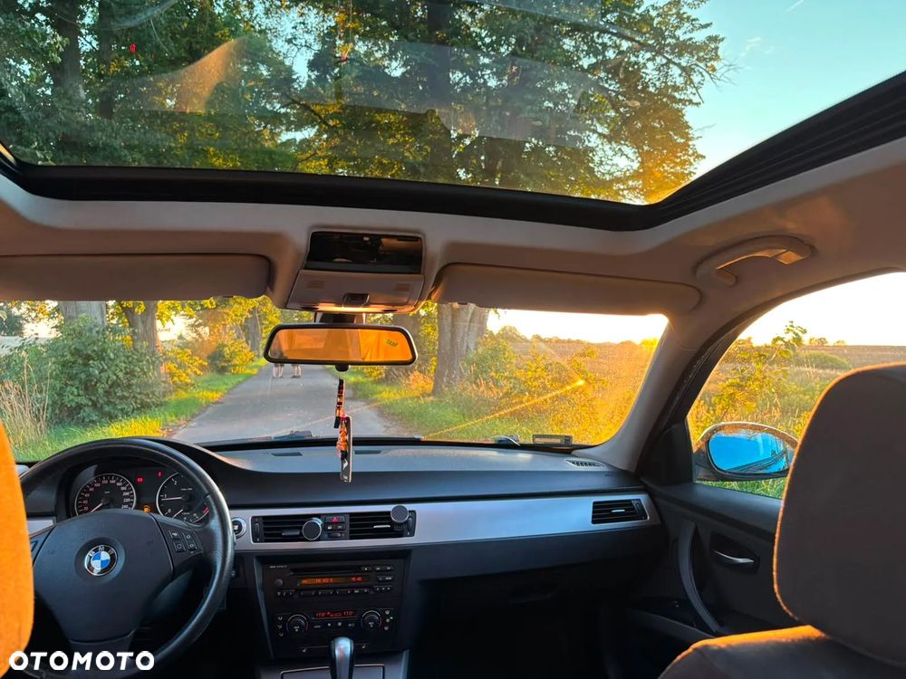 BMW Seria 3 320d DPF - 3