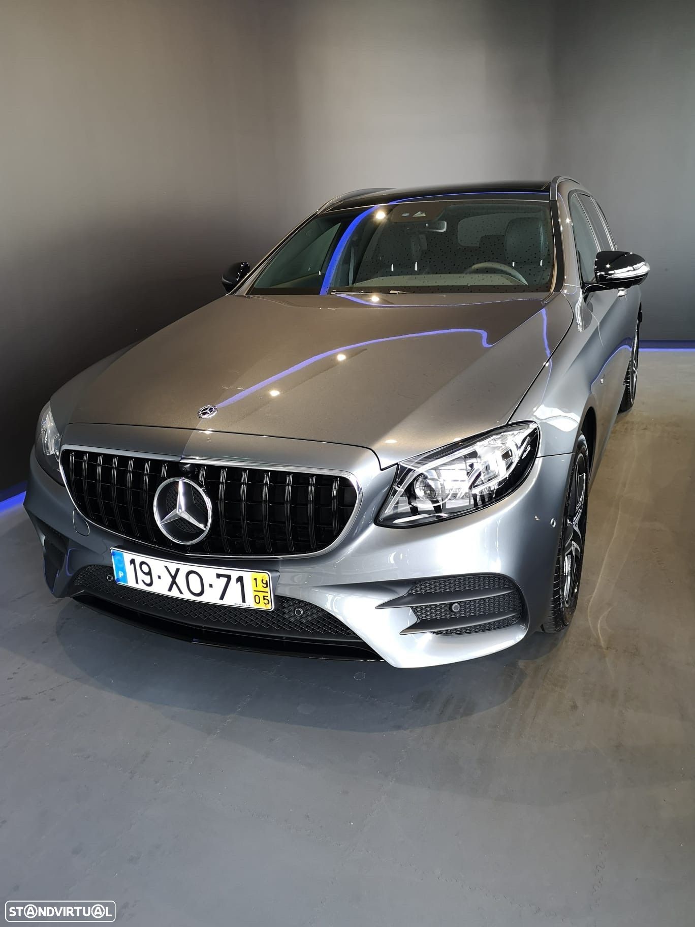 Mercedes-Benz 300 - 1