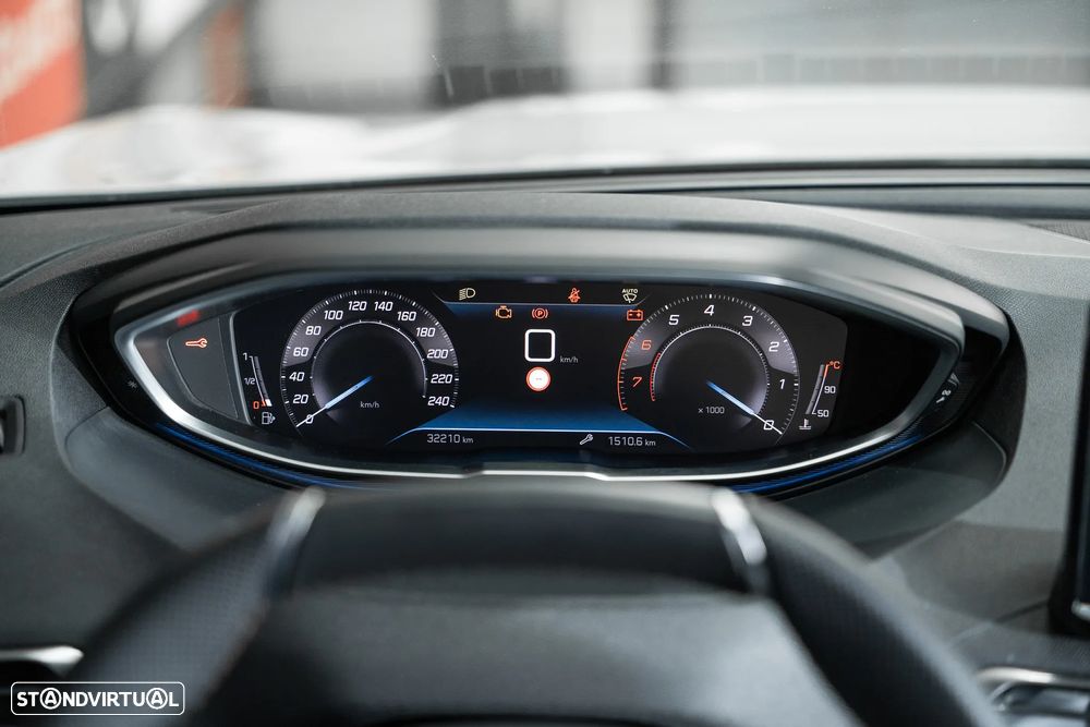 Peugeot 3008 1.2 PureTech GT - 10