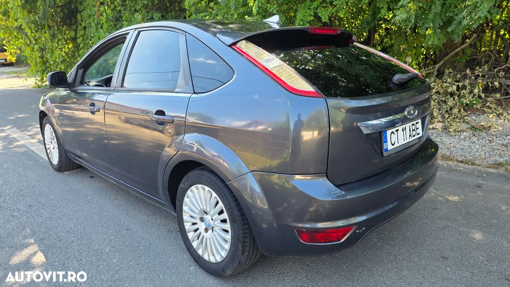 Ford Focus - 4