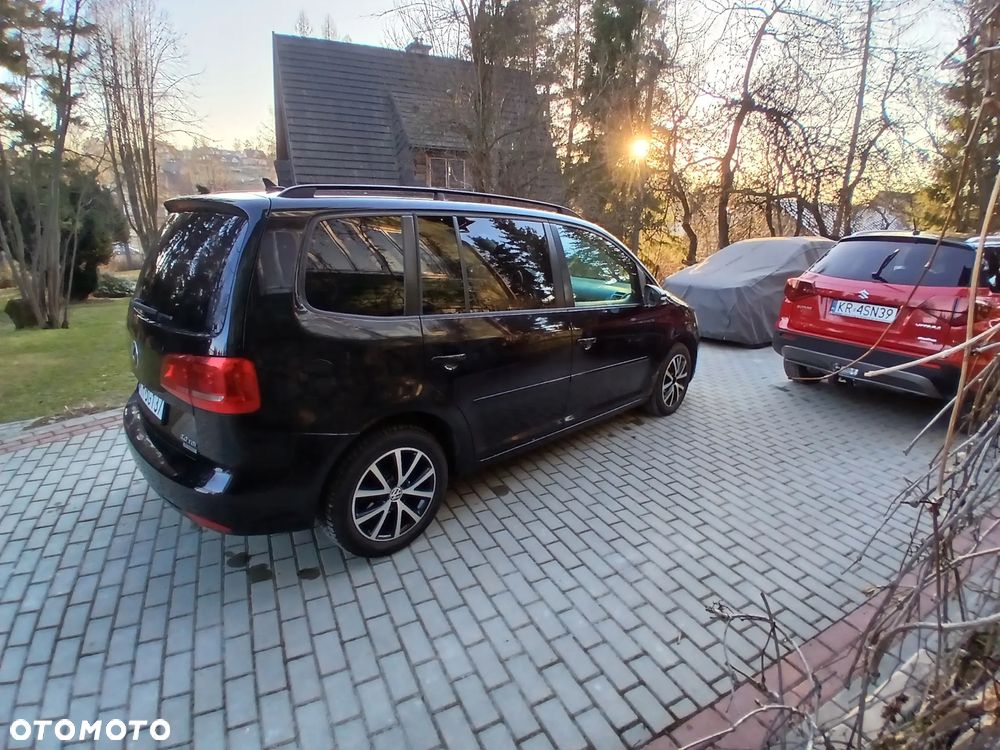 Volkswagen Touran 2.0 TDI DPF Comfortline - 10