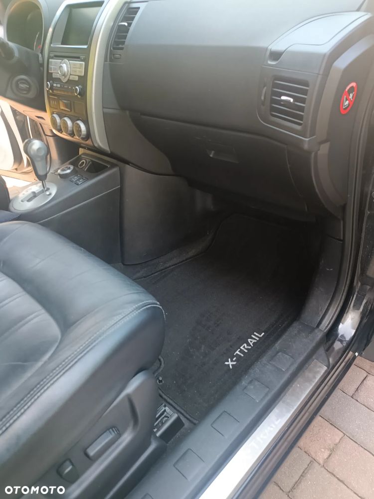 Nissan X-Trail 2.0 dCi SE - 29