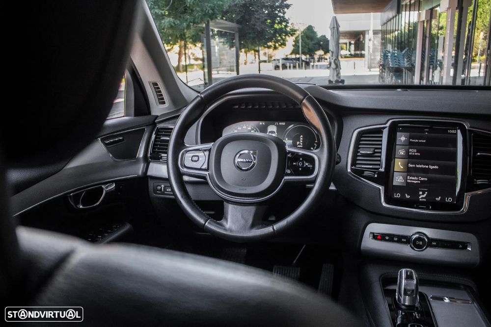 Volvo XC 90 T8 AWD Twin Engine Geartronic Momentum - 32