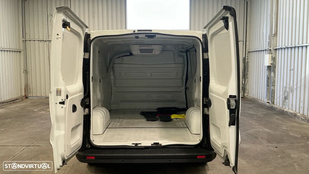 Renault TRAFIC 2.0DCI 3LUG C/MOTOR DE FRIO - 6