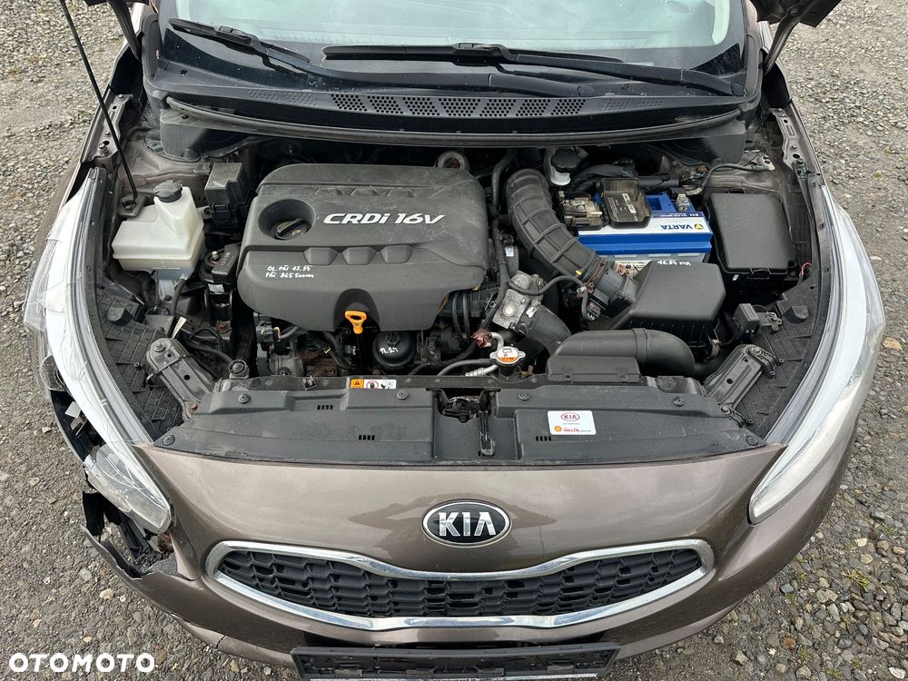Kia Ceed 1.6 CRDi 128 ISG Vision - 10