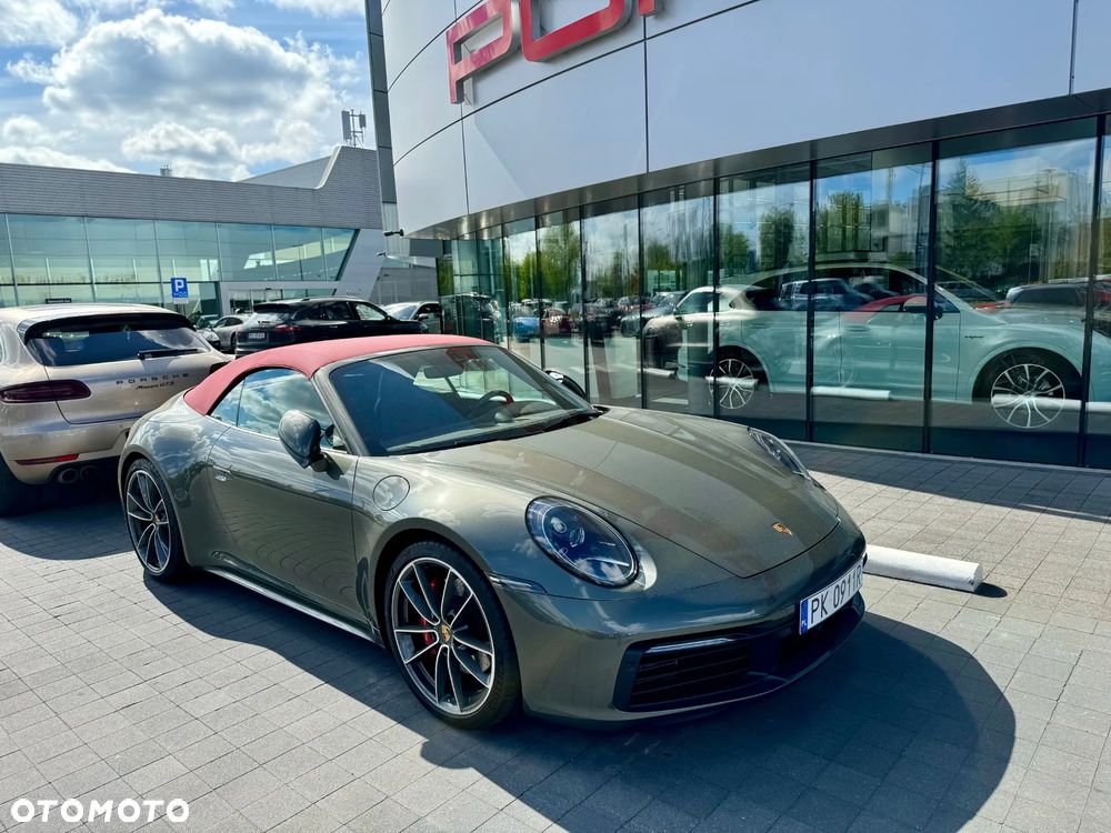 Porsche 911 Carrera 4S - 3