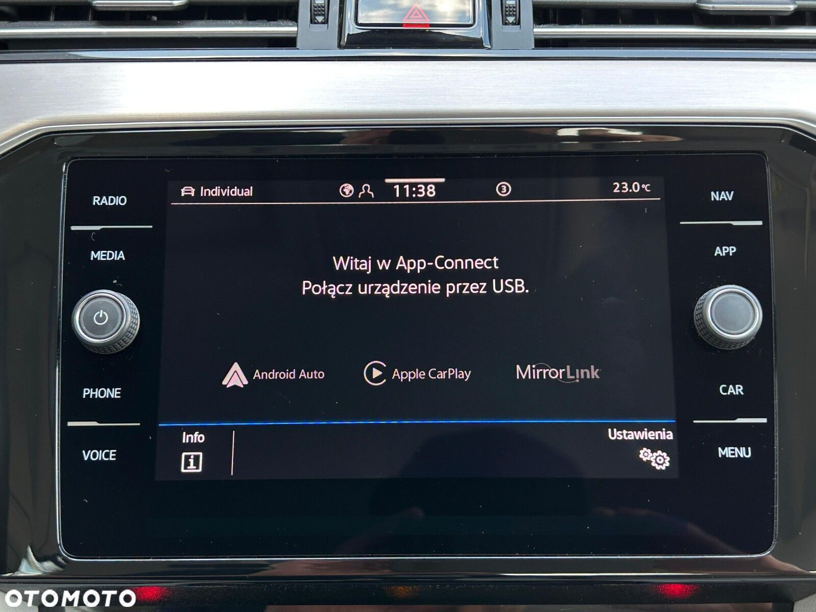 Volkswagen Passat 2.0 TDI EVO Elegance - 27