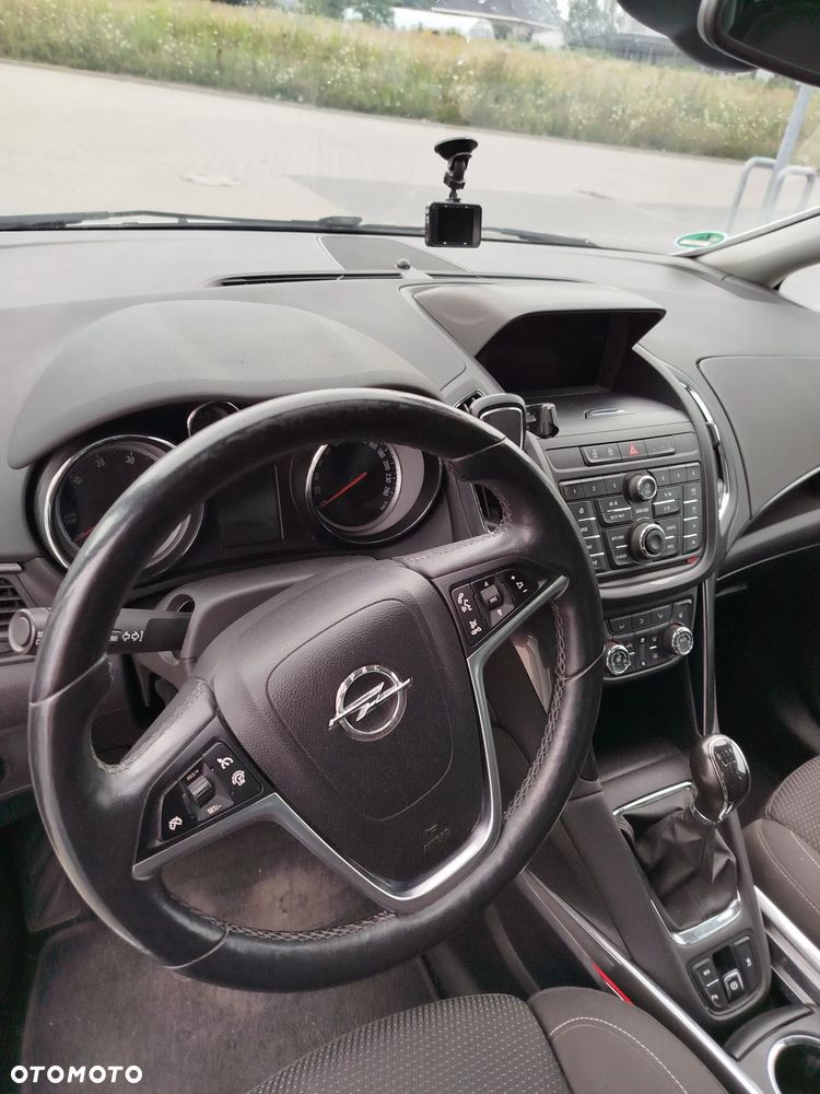 Opel Zafira 1.6 CDTI Cosmo - 4