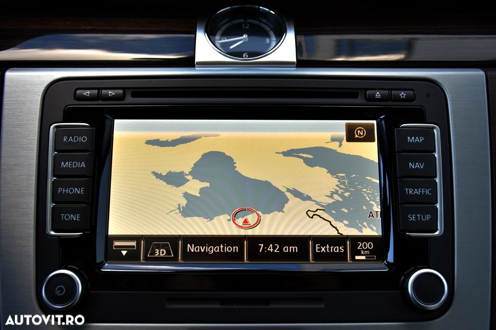 Volkswagen Passat CC 2.0 TDI DSG Exclusive - 17