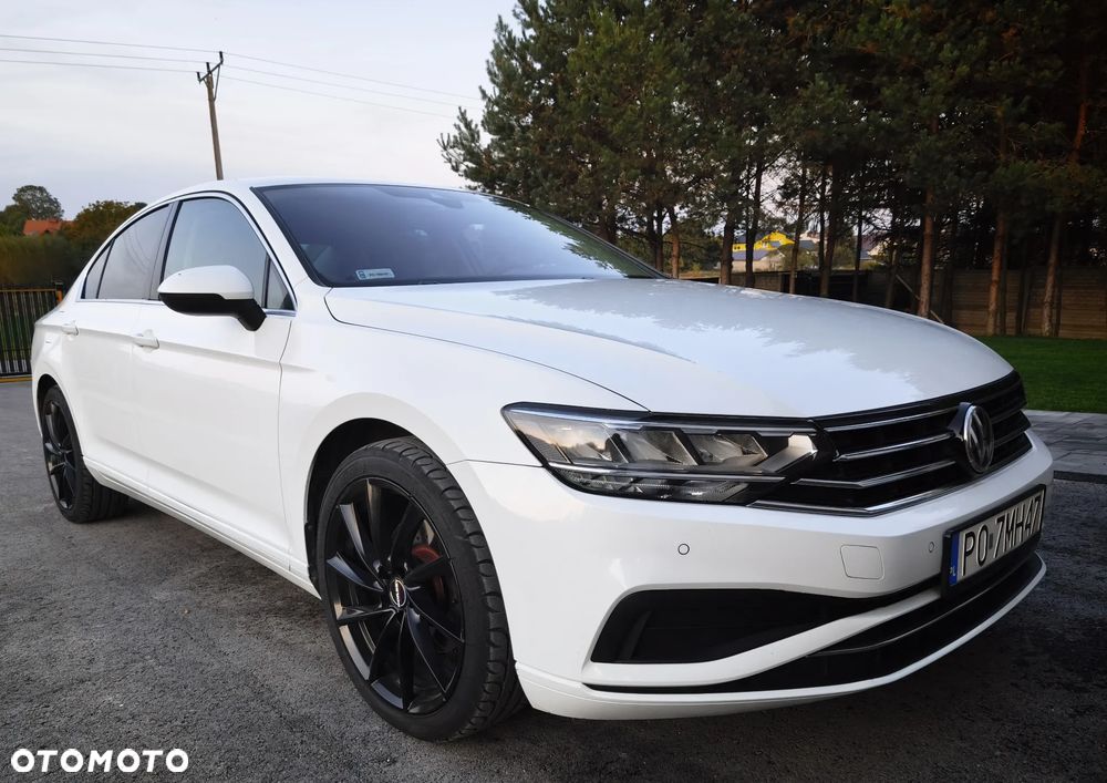 Volkswagen Passat 2.0 TSI Business DSG - 7